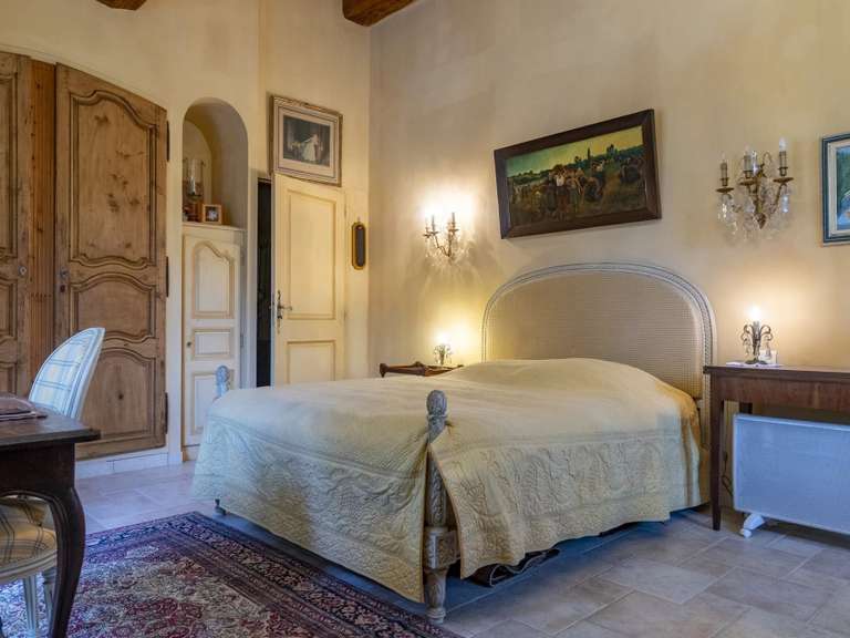 House Eygalières - 7 bedrooms - 280m²