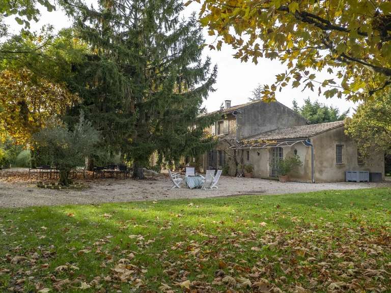 House Eygalières - 7 bedrooms - 280m²