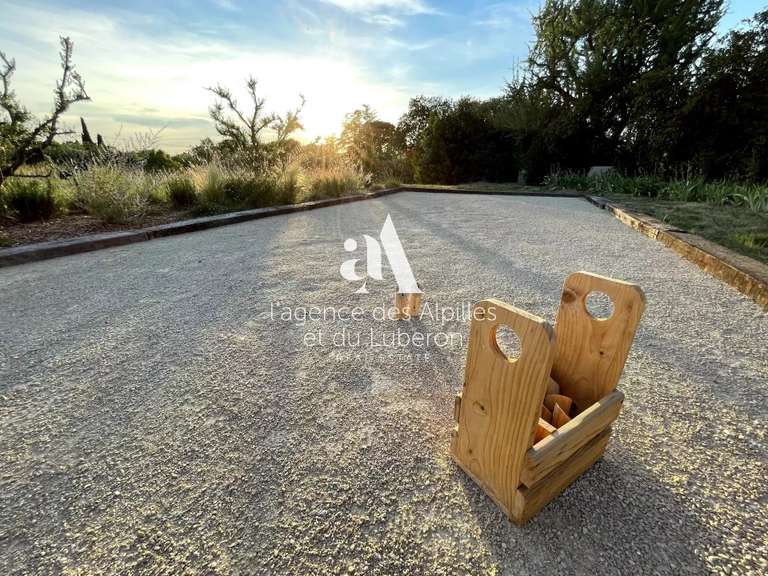 Maison Eygalières - 5 chambres - 11000m²