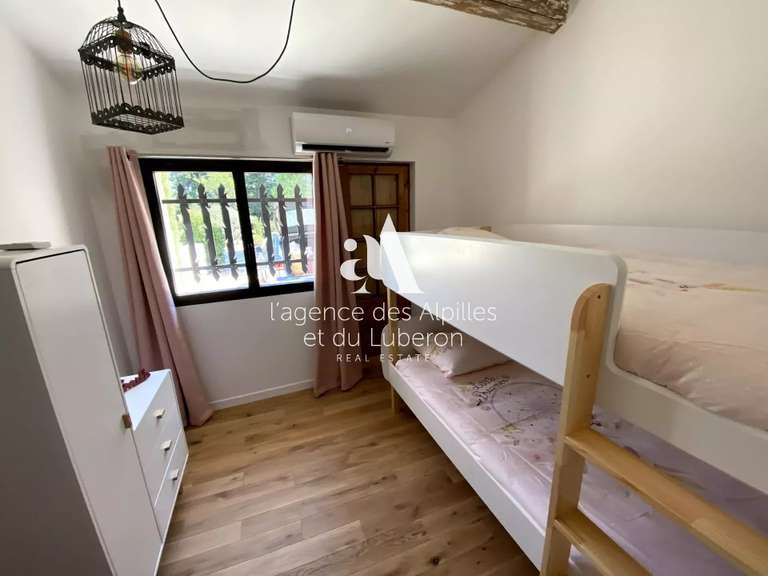 Maison Eygalières - 5 chambres - 11000m²