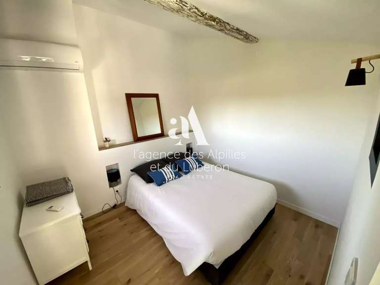 Maison Eygalières - 5 chambres - 11000m²