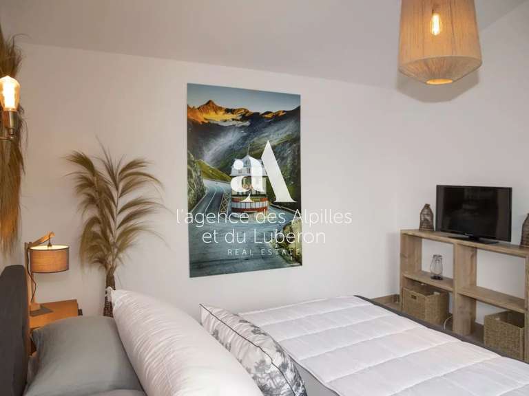 Maison Eygalières - 3 chambres - 2000m²