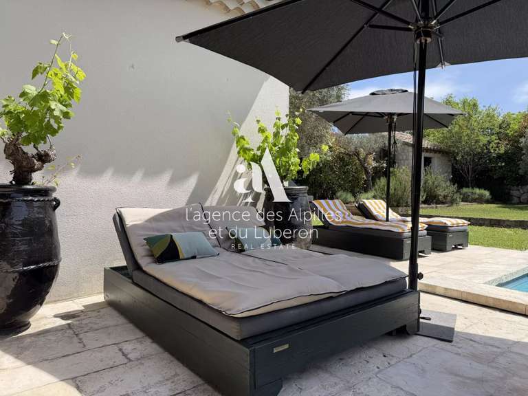 Maison Eygalières - 3 chambres - 2000m²
