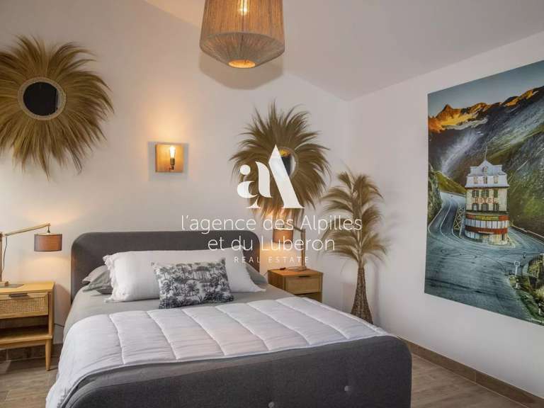 Maison Eygalières - 3 chambres - 2000m²