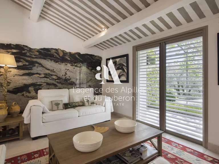 Maison Eygalières - 5 chambres - 24000m²