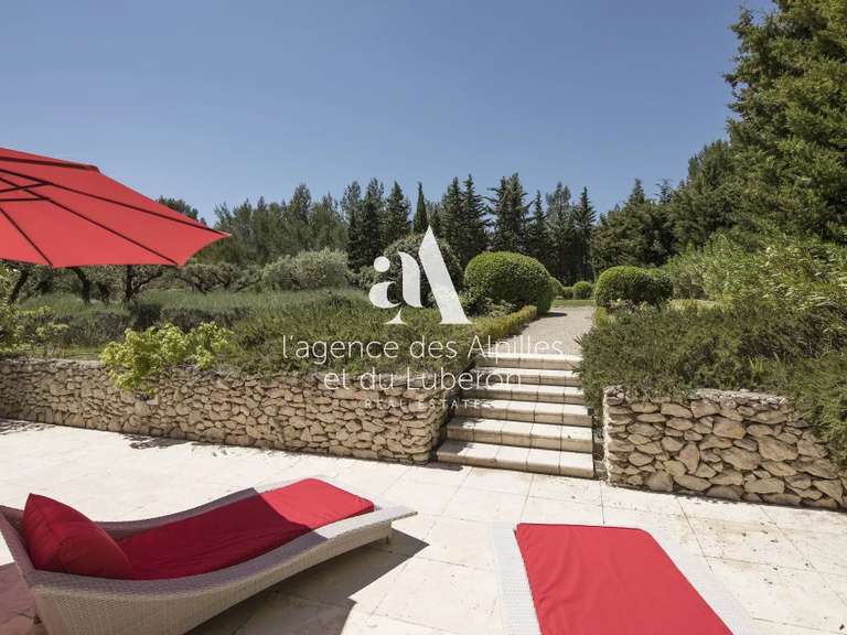 Maison Eygalières - 5 chambres - 24000m²