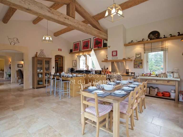 Maison Eygalières - 5 chambres - 10000m²