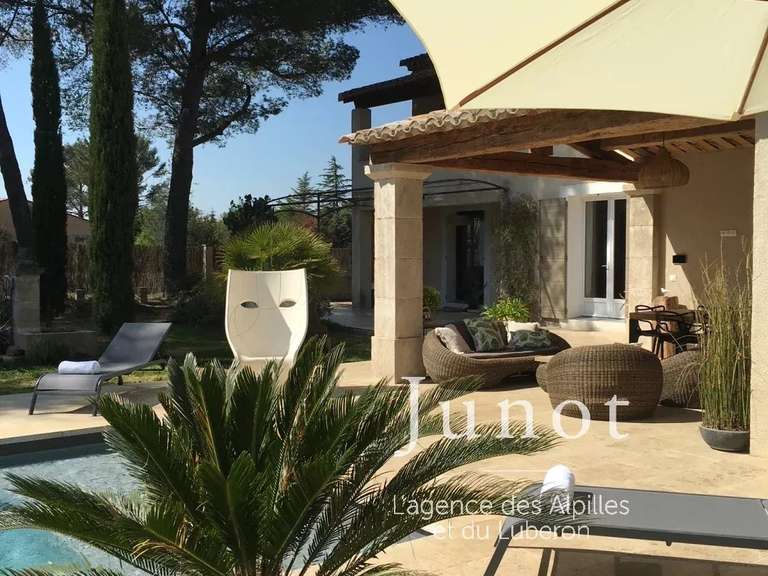 Maison Eygalières - 4 chambres - 1800m²