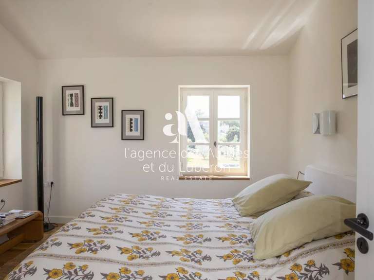 Maison Eygalières - 4 chambres - 215m²