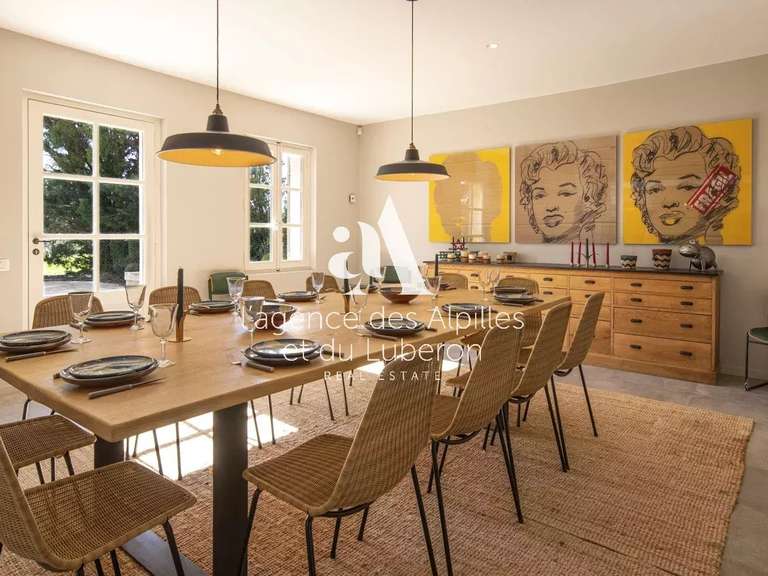 Maison Eygalières - 5 chambres - 600m²