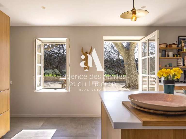 Maison Eygalières - 5 chambres - 600m²