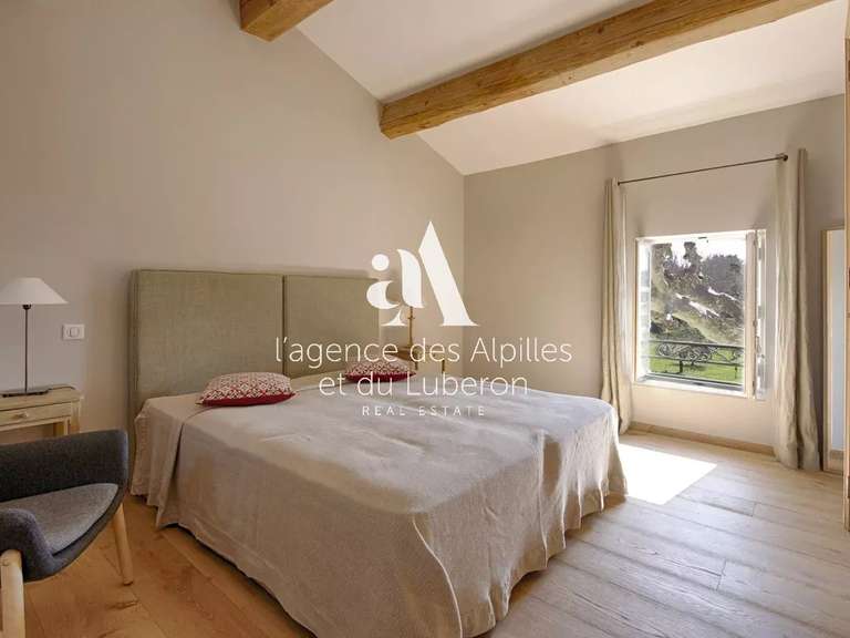 Maison Eygalières - 5 chambres - 600m²