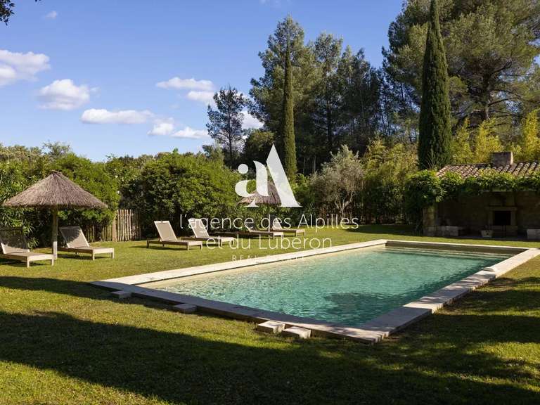 Maison Eygalières - 6 chambres - 50000m²