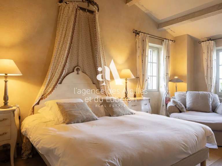 Maison Eygalières - 6 chambres - 50000m²