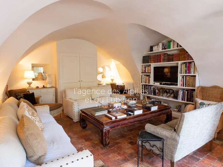 Maison Eygalières - 6 chambres - 200m²