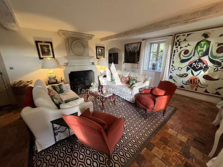 Maison Eygalières - 6 chambres - 200m²