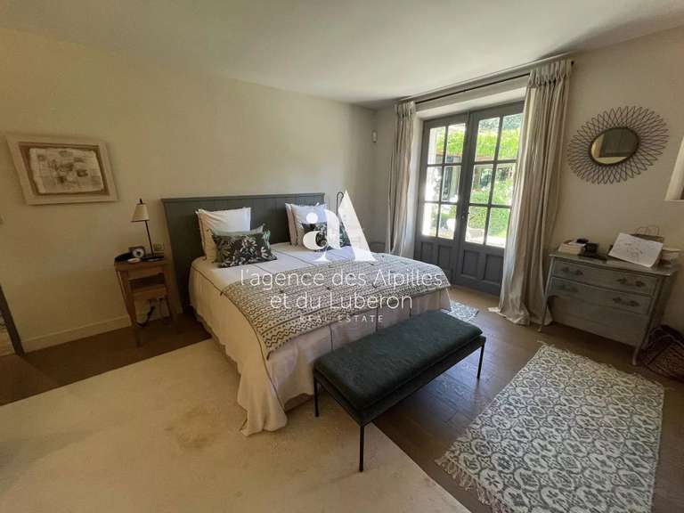 Maison Eygalières - 6 chambres - 420m²