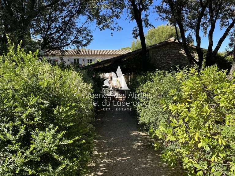 Maison Eygalières - 6 chambres - 420m²