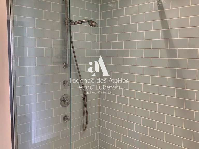 Maison Eygalières - 4 chambres - 180m²