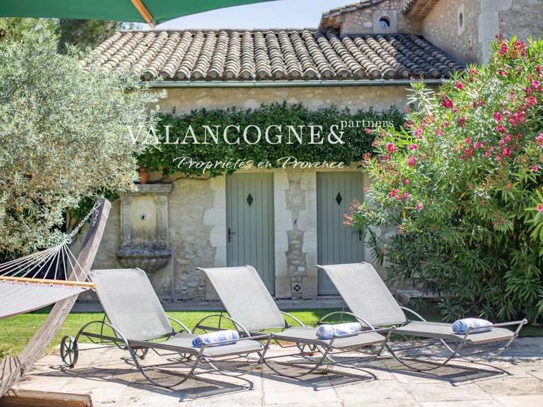 Maison Eygalières - 6 chambres - 288m²