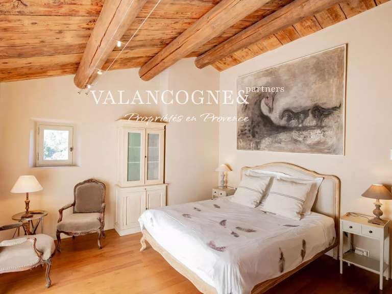 Maison Eygalières - 6 chambres - 288m²