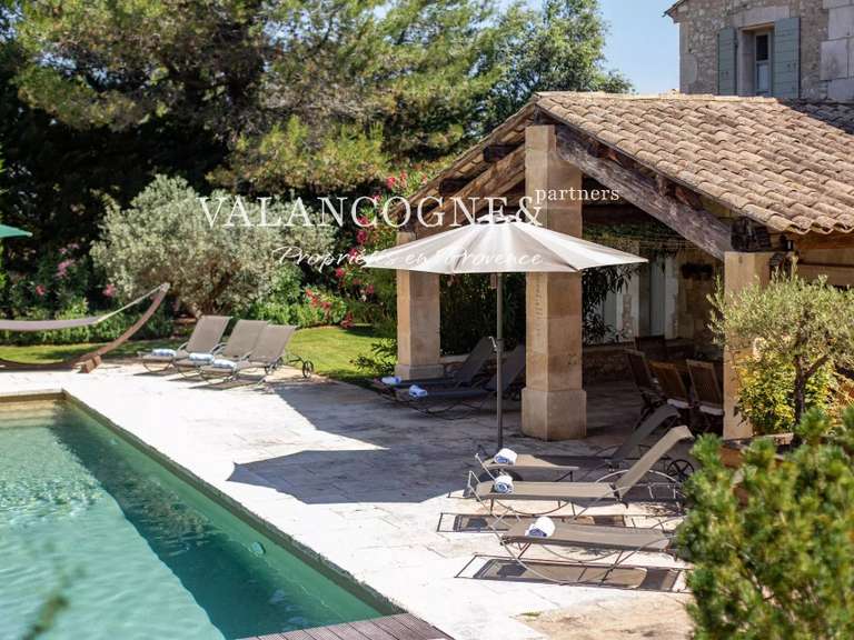 Maison Eygalières - 6 chambres - 288m²