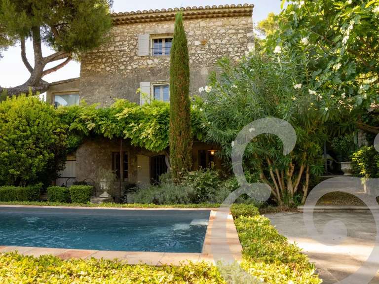 House Eygalières - 4 bedrooms - 375m²
