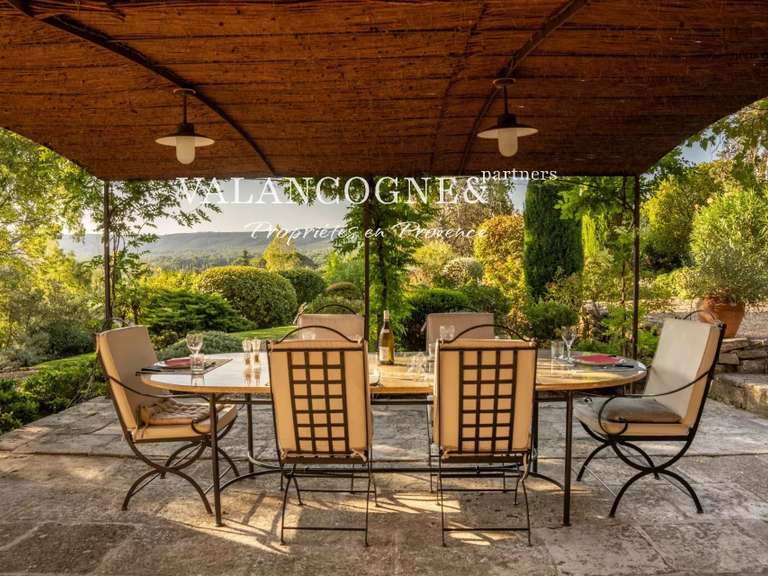 Maison Eygalières - 5 chambres - 260m²