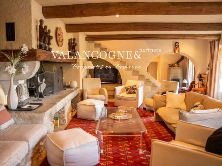 Maison Eygalières - 5 chambres - 260m²