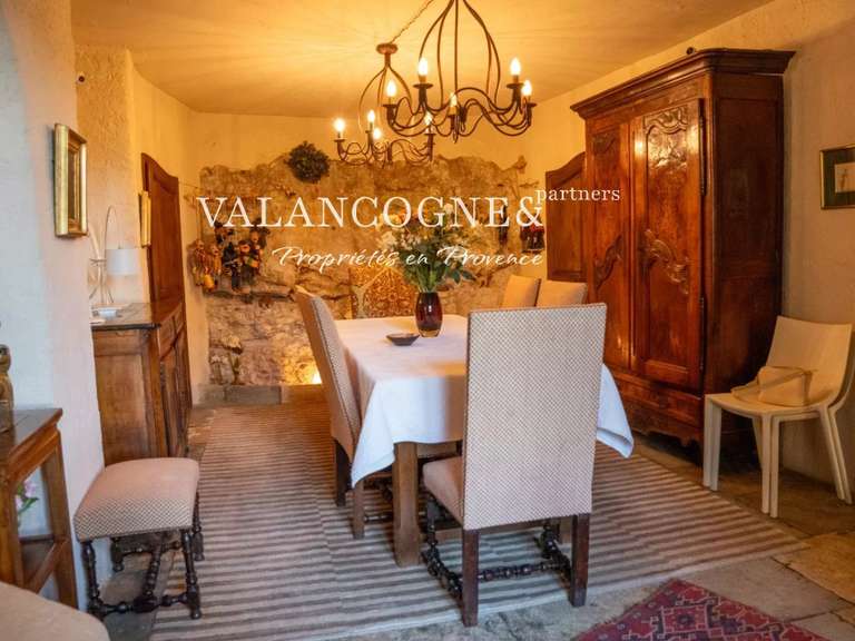 Maison Eygalières - 5 chambres - 260m²