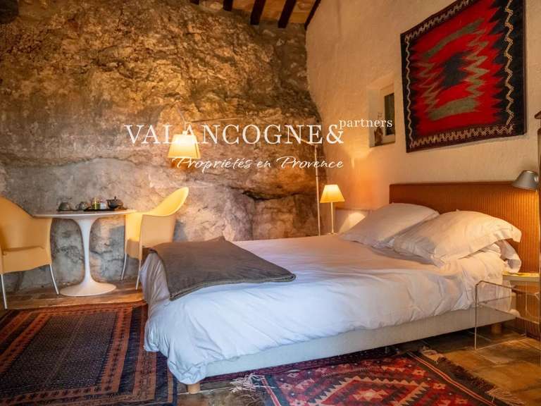 Maison Eygalières - 5 chambres - 260m²