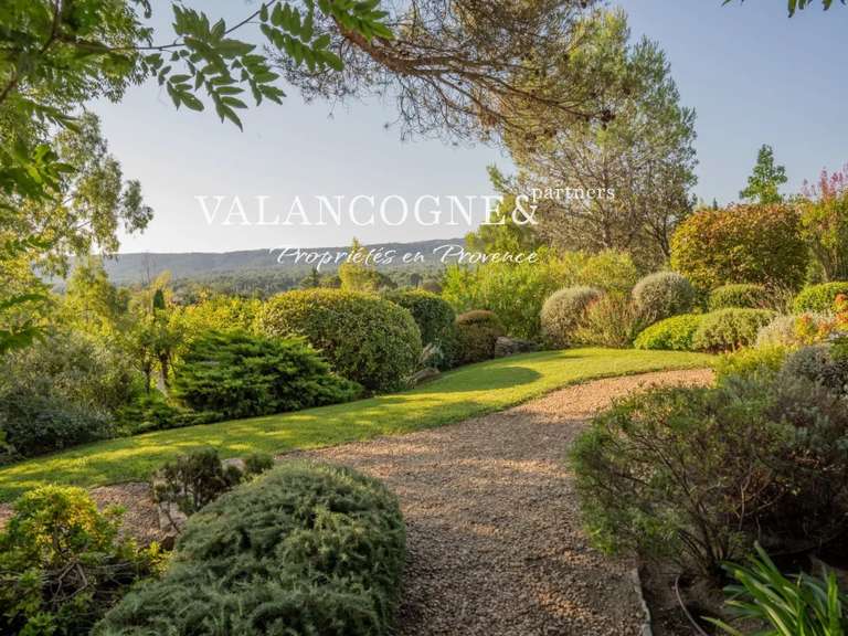 Maison Eygalières - 5 chambres - 260m²