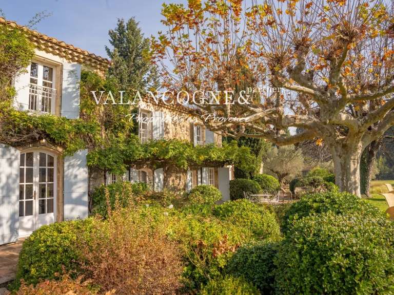 Maison Eygalières - 8 chambres - 300m²