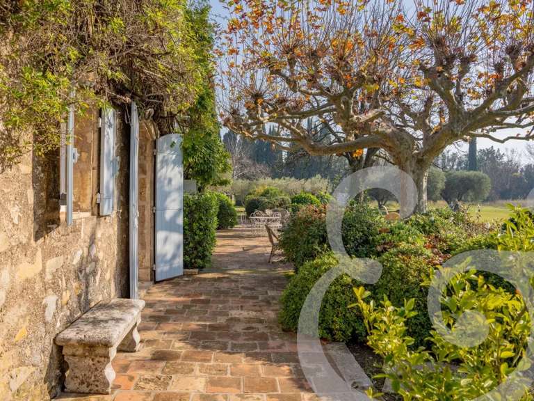 House Eygalières - 8 bedrooms - 300m²