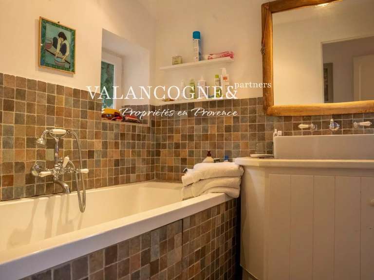 Maison Eygalières - 8 chambres - 300m²