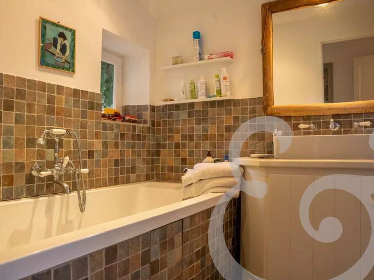 House Eygalières - 8 bedrooms - 300m²