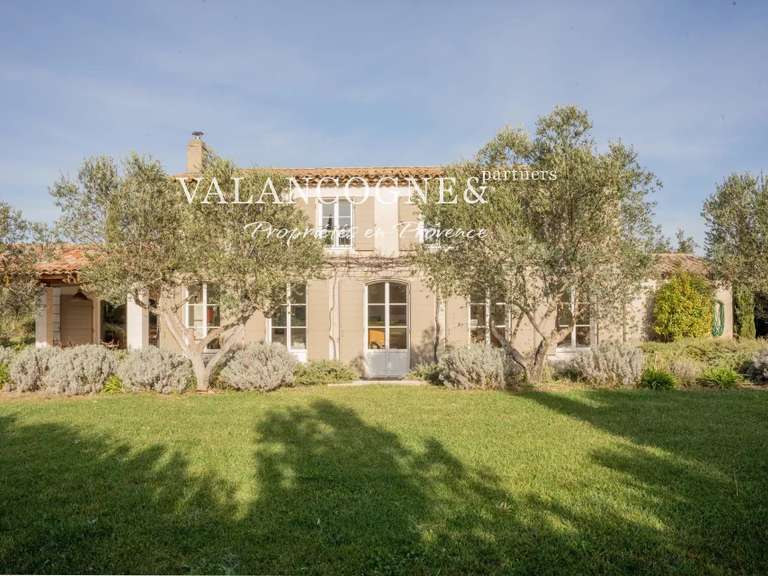 House Eygalières - 5 bedrooms - 230m²