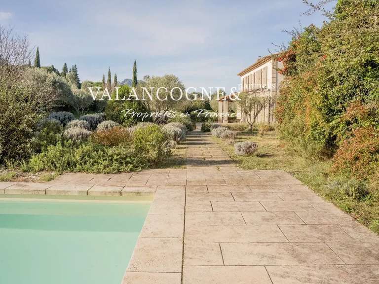 House Eygalières - 5 bedrooms - 230m²