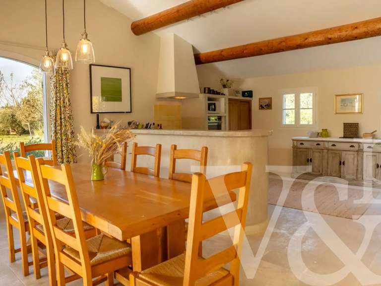 Maison Eygalières - 5 chambres - 230m²