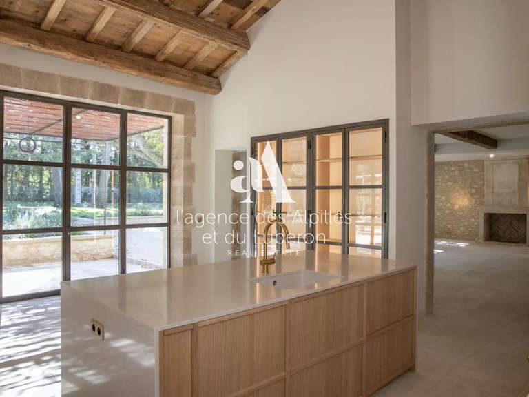 House Eygalières - 7 bedrooms - 300m²