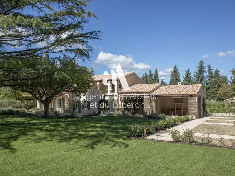 House Eygalières - 7 bedrooms - 300m²