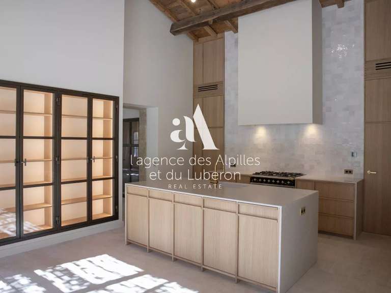 House Eygalières - 7 bedrooms - 300m²