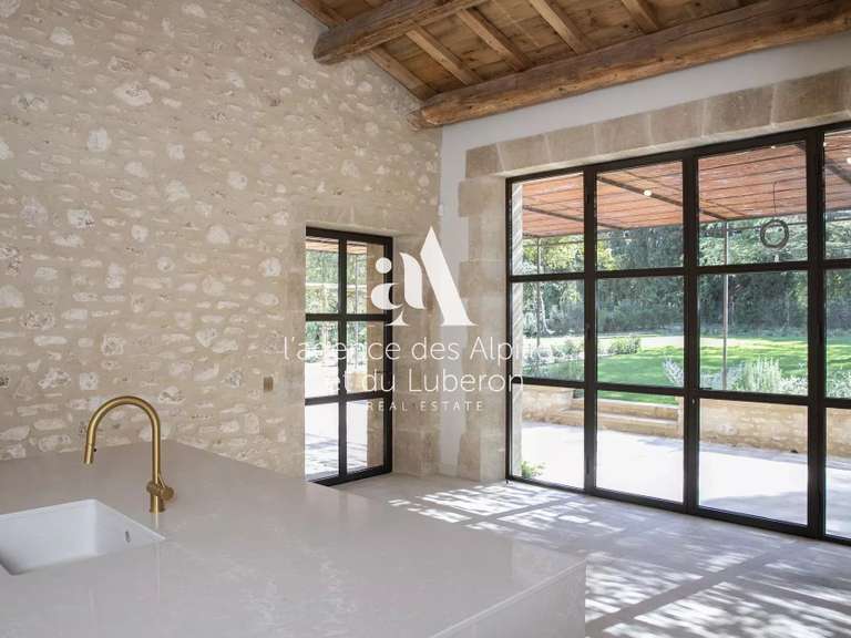 House Eygalières - 7 bedrooms - 300m²