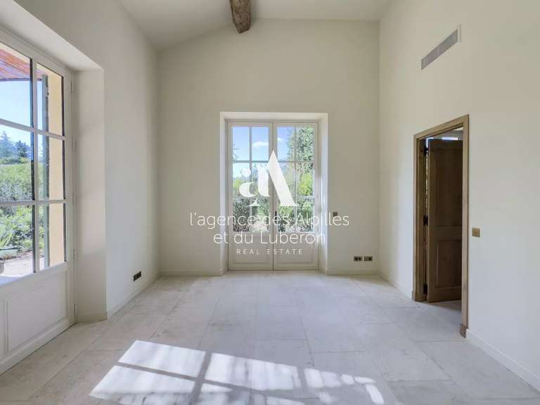 House Eygalières - 7 bedrooms - 300m²