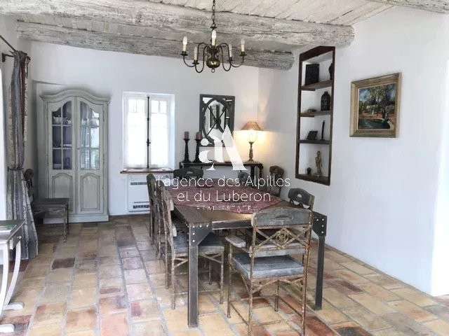 House Eygalières - 5 bedrooms - 240m²
