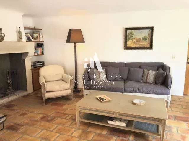 House Eygalières - 5 bedrooms - 240m²