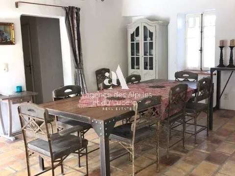 House Eygalières - 5 bedrooms - 240m²