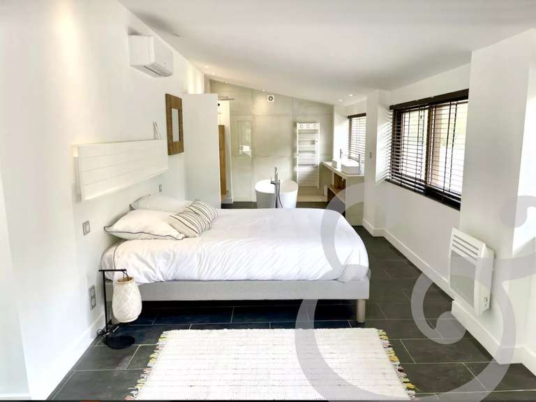 Maison Eygalières - 5 chambres - 210m²