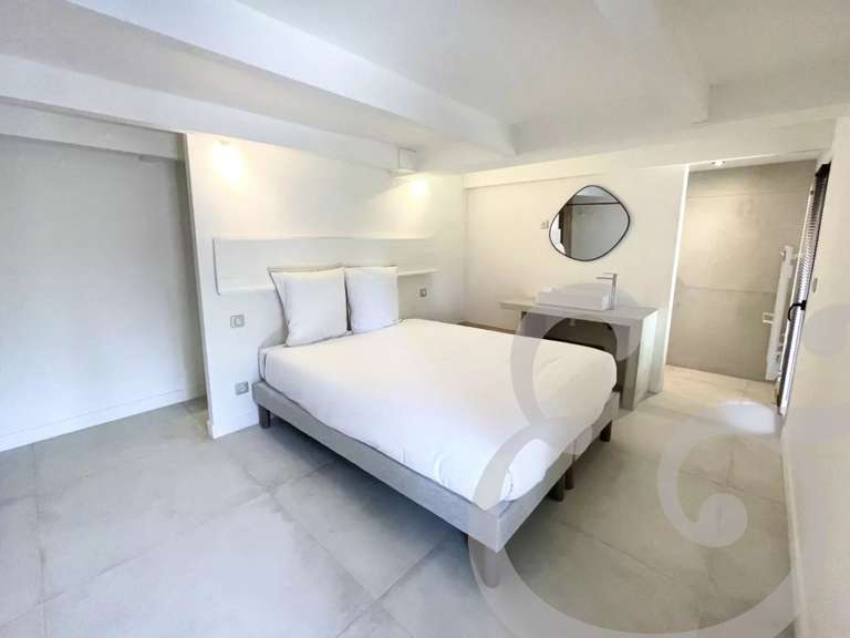 Maison Eygalières - 5 chambres - 210m²