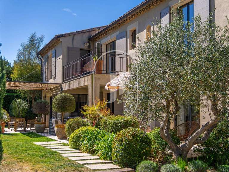 House Eygalières - 4 bedrooms - 250m²